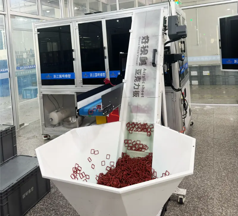 Miksi he läpäisevät laboratoriotestit, mutta epäonnistuvat kentällä? Analyysi autojen liitintiivisteiden kolmesta yleisimmästä kipukohdasta